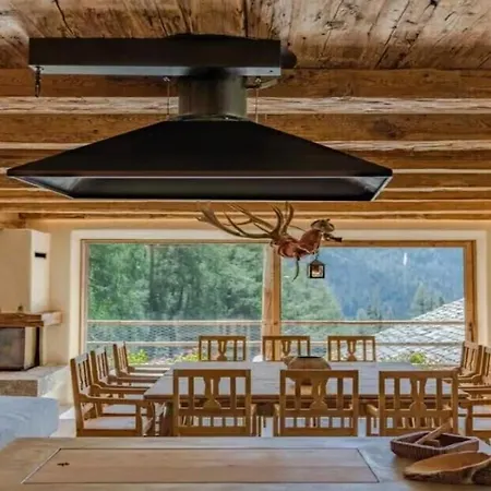 Semesterbostad Crozatrsuper Maison De *